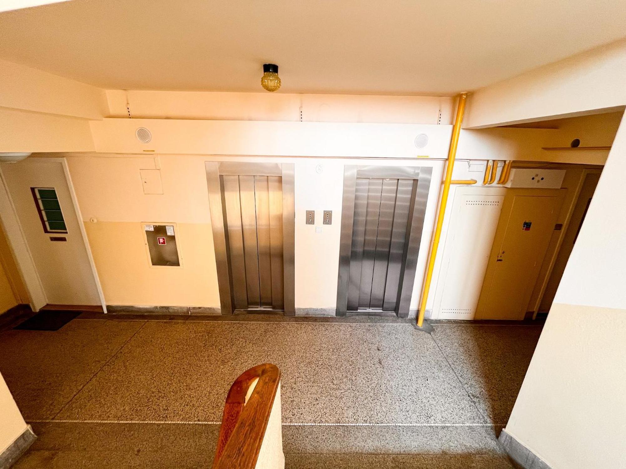 Flat With Nicest Wiew In Old Town - 3 Bedrooms, Ac Pozsony Kültér fotó